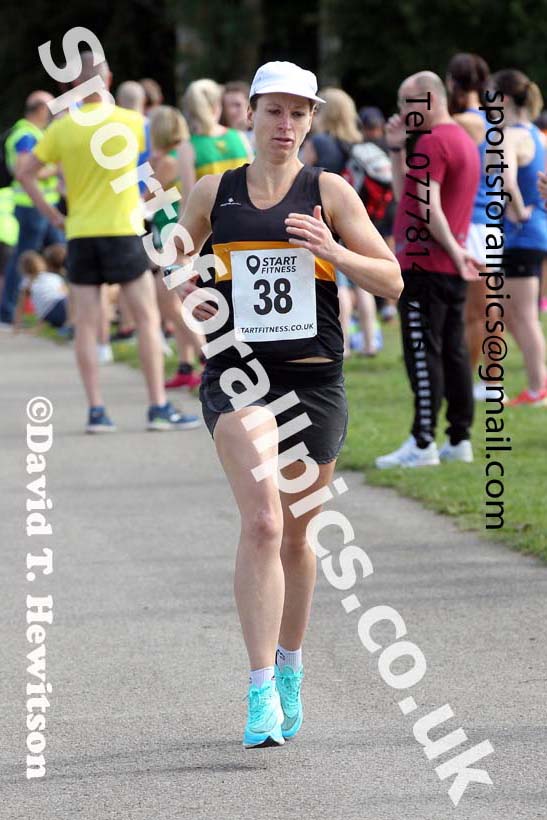 Senior Womens and Mens V50 2021 NECAA Road Relay Champs., Hetton Lyon Country Park, Hetton le Hole, County Durham. Photo: David T. Hewitson/Sports for All Pics